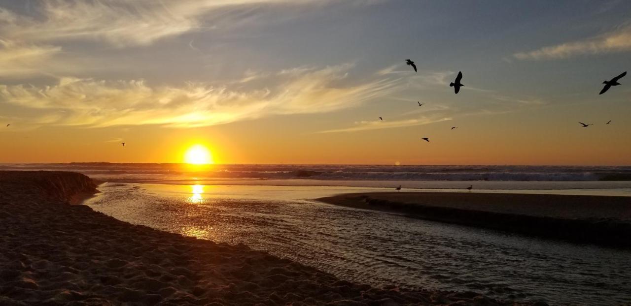 D Sands Condominium Motel Lincoln City Esterno foto